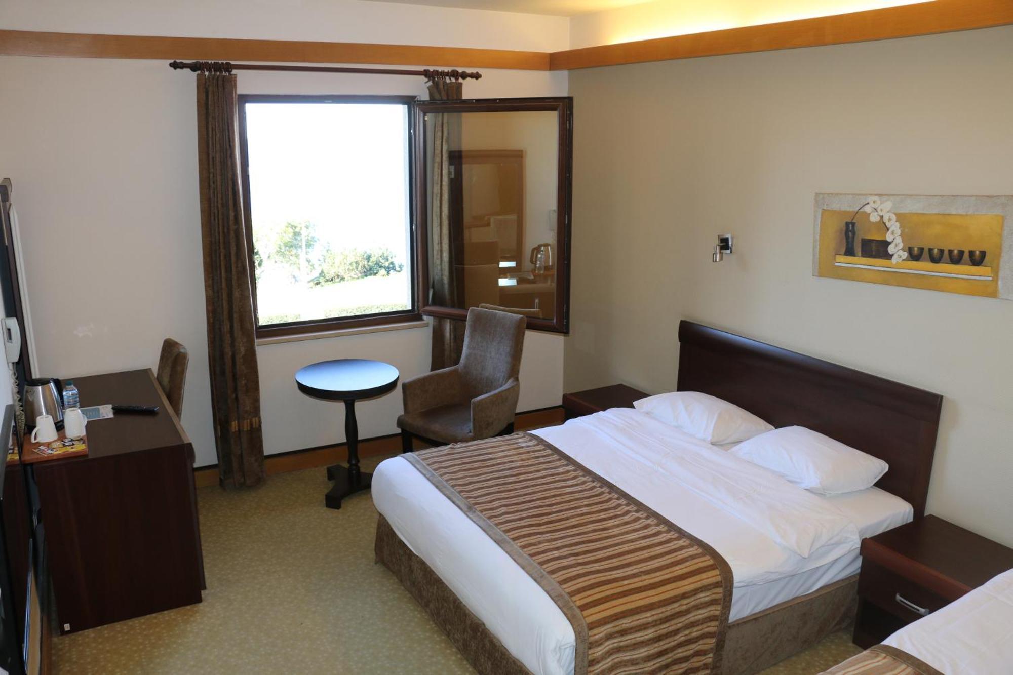 Hotel Lazlakar Sogutlu  Kültér fotó
