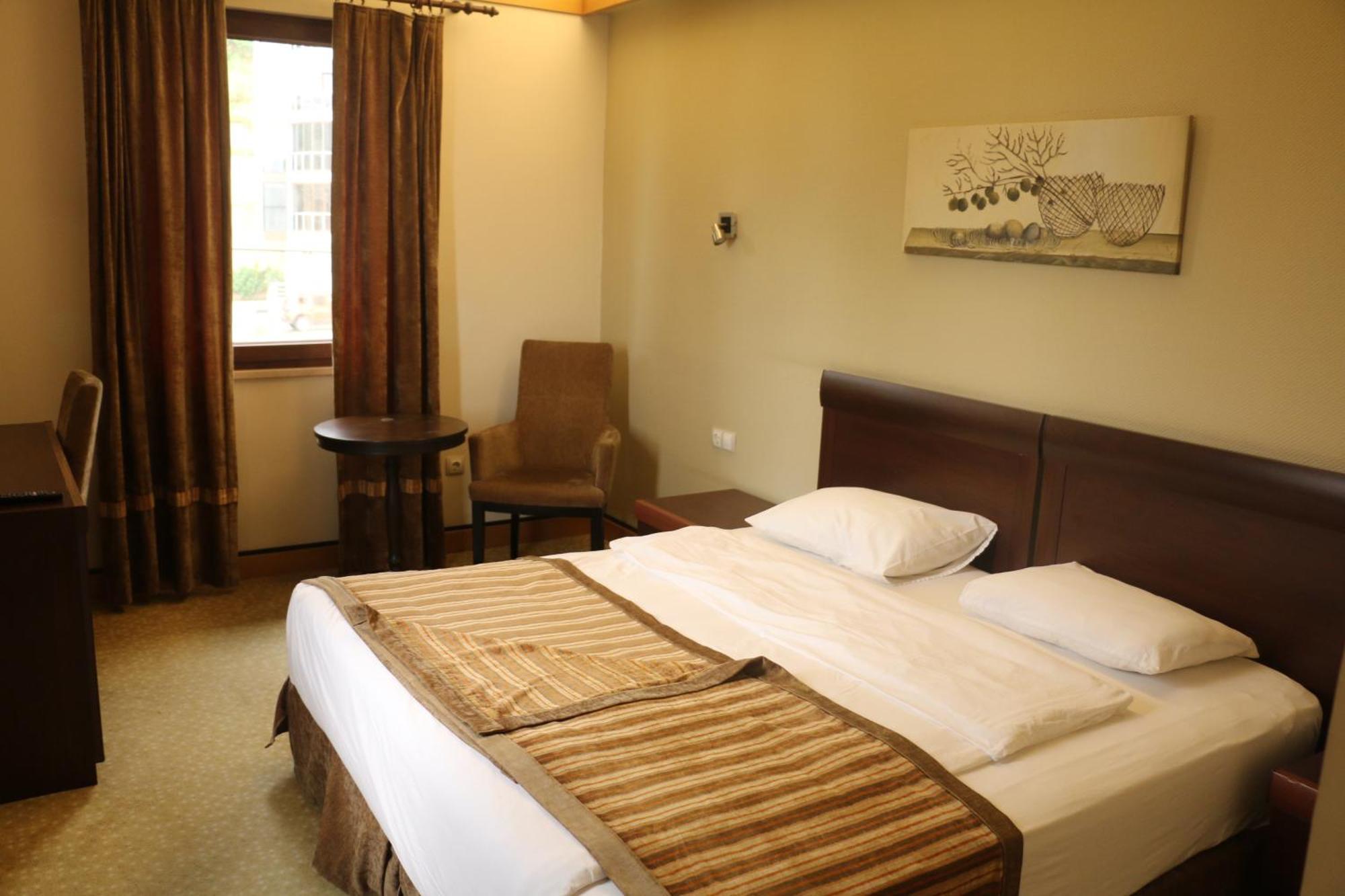 Hotel Lazlakar Sogutlu  Kültér fotó